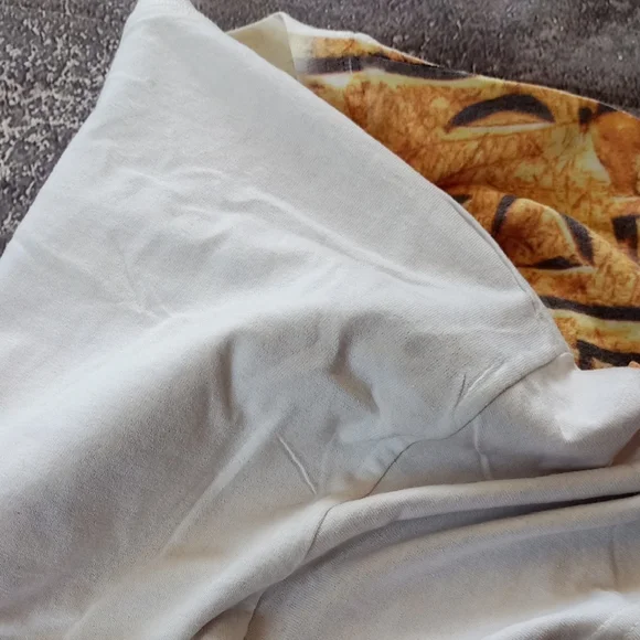 Gildan Pharaoh Graphic T-Shirt AOP - Picture 6 of 6